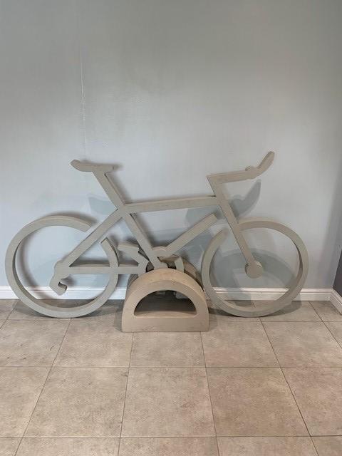 [GRYBCYCLBFFSTND] Grey Bicycle with Buff Stand