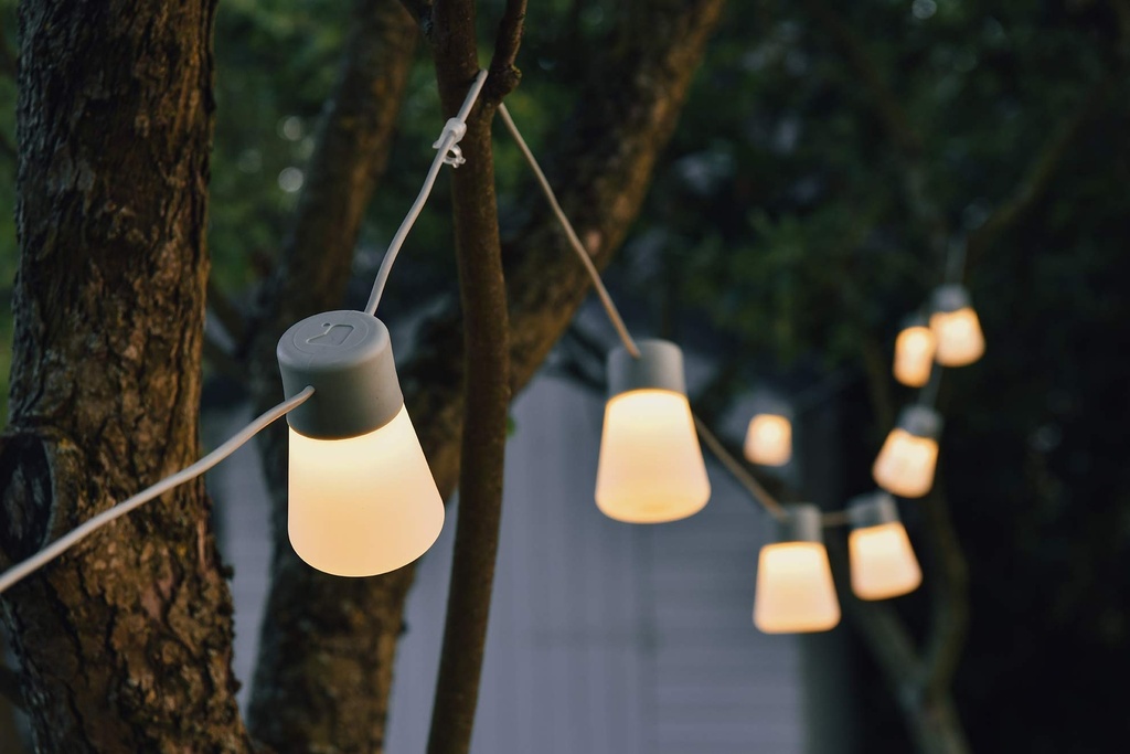 [ELBBLBCNNCT] Extreme Lounging B Bulb Connect